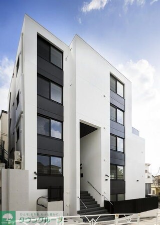 ReveResidence初台の物件外観写真